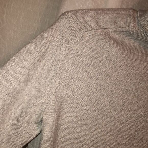 Wilfred S Merino Wool Knit Silver Gray Turtleneck Sweater - Picture 5 of 12